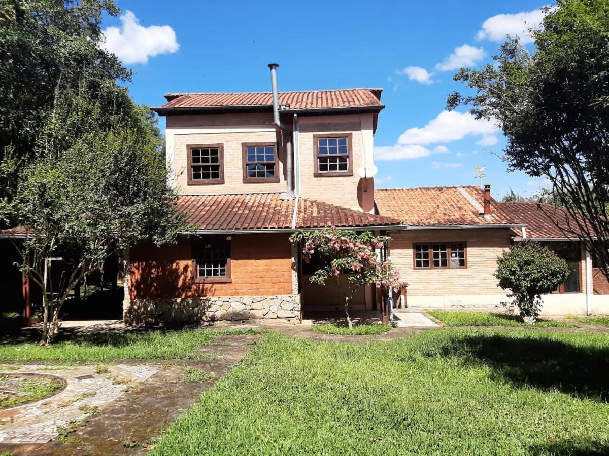 Em Tiradentes, Minas Gerais, Casa Tipica E Espacosa Em Terreno Arborizado Kültér fotó